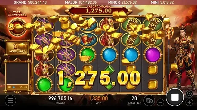 戰神呂布盤面落下大量金色符號,贏分累計 1,275.00
