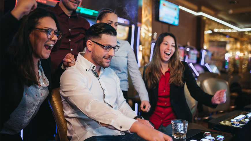 忍者風暴老虎機：高額回報率與沉浸式的視覺體驗