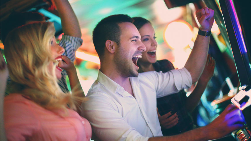 戰神呂布老虎機：創新玩法與驚人回報、視覺與音效的震撼享受